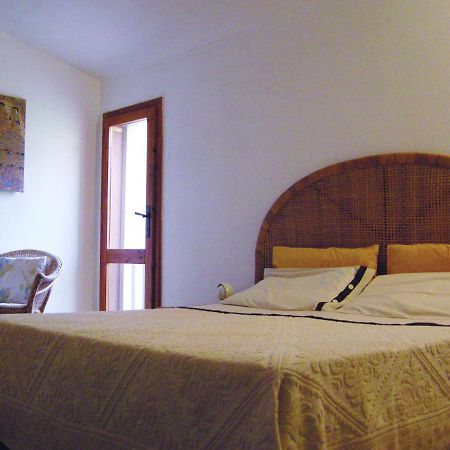 Via Dei Gerani B&B Sìnnai Стая снимка